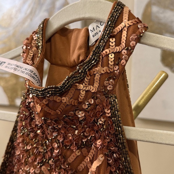 NWT MAC DUGGAL | Embellished Halter Midi Dress Sequin Copper Brown Metallic - Picture 5 of 10